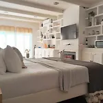 La Vida Loca- For Adult Guests شقة *
