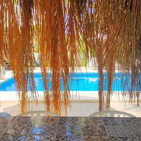 La Vida Loca - Adults Only Apartament